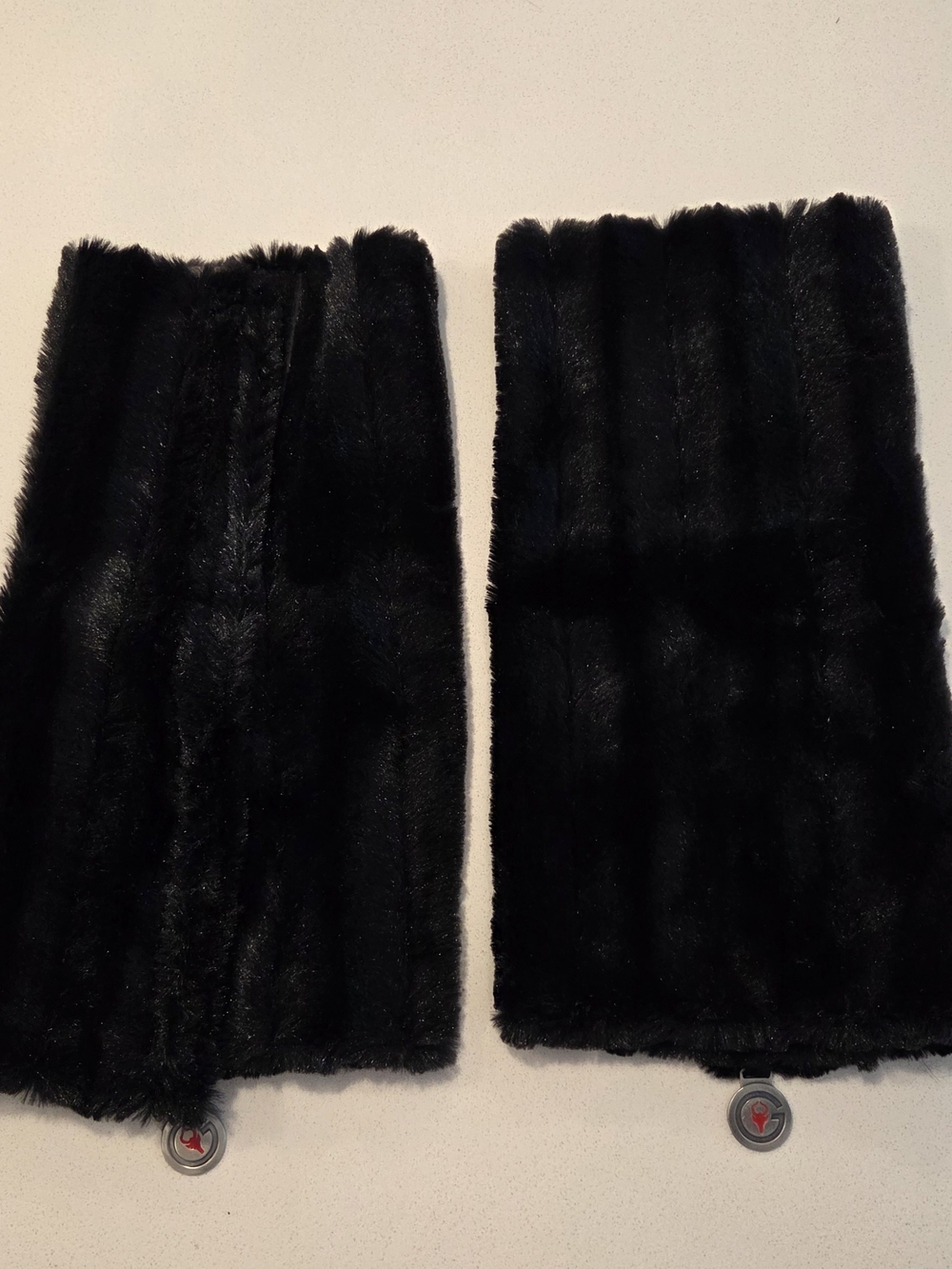 Women's Reversible Faux Fur For Boots - Picture 3 of 4